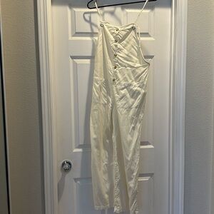 Super cute billabong jumpsuit with pockets